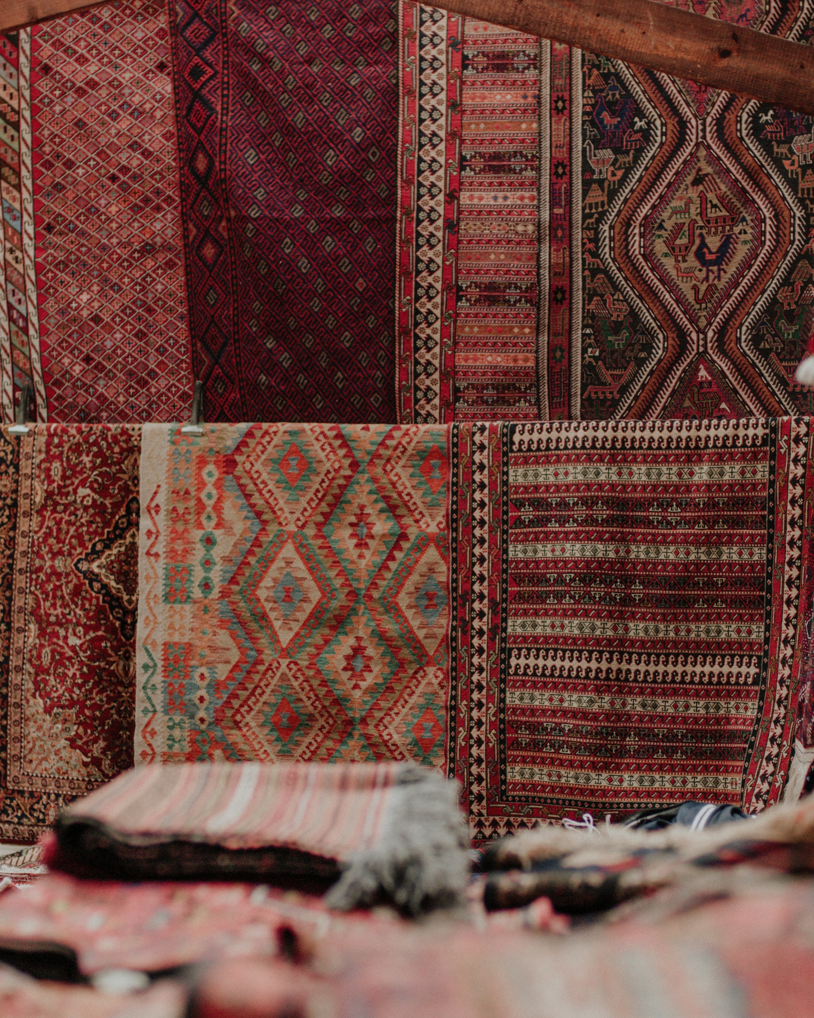 Why Vintage Rugs Work Well in Modern Homes