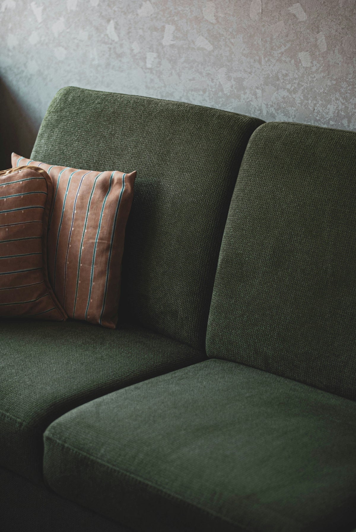 How Many Throw Pillows Should You Put on a Sofa?