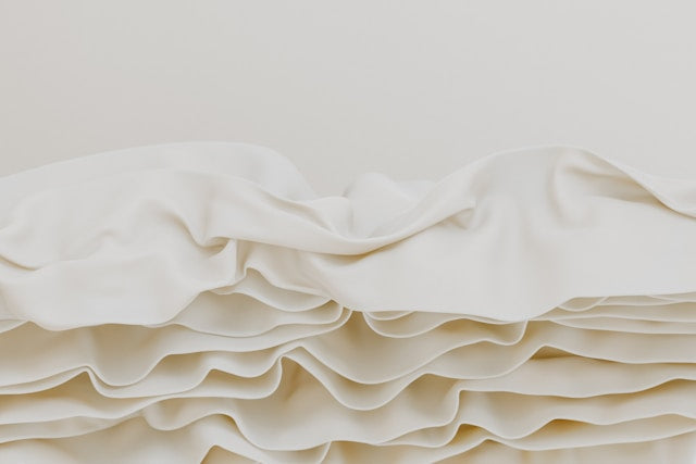 Ruffled Bed Skirt Buying Guide: How to Choose Size, Drop Length, and Split Corners