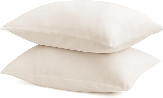 BEDELITE Flannel Pillowcases Standard Set of 2, Super Soft Fleece Pillow Case Cover with Zipper for Bedroom, Sofa, Couch,Luxury Cozy Fuzzy Velvet Pillow Shams for All Seasons(20x26 Inches, Off White)