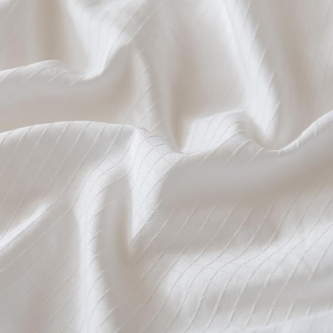 Queen Bed Skirt, Grid Plaid Soft Quadruple Pleated Ruffle Bed Skirt, Tailored Dust Ruffle 18 Inch Drop Easy Fit, Machine Washable (White)