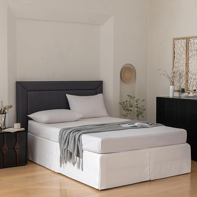 Queen Bed Skirt, Grid Plaid Soft Quadruple Pleated Ruffle Bed Skirt, Tailored Dust Ruffle 16 Inch Drop Easy Fit, Mashable (White)