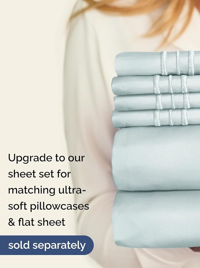 Extra Deep Twin Fitted Sheet - Hotel Luxury Single Fitted Sheet Only - Easily Fits 18 inch to 24 inch Mattress - Ultra Soft, Wrinkle & Fade Free w/Extra Deep Pockets - Breathable & Comfy - Ice Blue