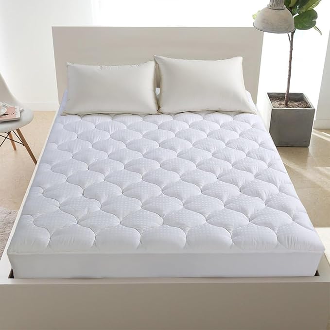 LEISURE TOWN Twin Mattress Pad Fitted Quilted Cotton Mattress Cover Cooling Soft Pillow Top Mattress Topper with Down Alternative Filling Mattress Protector with 8-21 Deep Pocket (39x75 White)