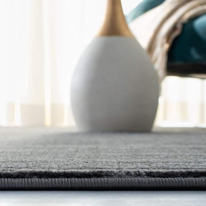 SAFAVIEH Vision Collection Accent Rug - 2' x 3', Grey, Modern Ombre Design, Non-Shedding & Easy to Clean, Ideal for Entryway, Foyer, Bedroom (VSN606D)