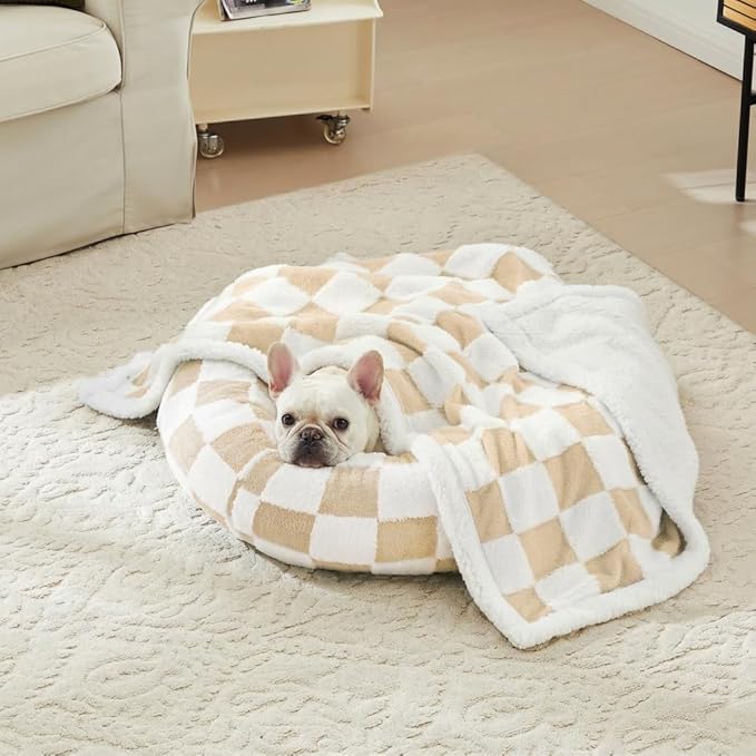 Checkered Dog Blanket, Beige Khaki Jacquard Sherpa Blankets for Small Dog and Cats, Cute Aesthetic Style Fluffy Fleece Pets Blanket for Couch Protection Washable, 40"x50"