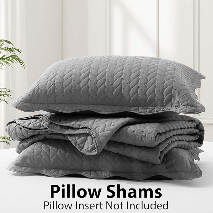 IR Imperial Rooms Queen Quilt Bedding Set Size (90" x 96") + 2 Pillow Shams (20" x 26"+ 2") - 3 Pcs All Season Lightweight Reversible Microfiber Coverlet Embossed Quilt Bedspread (Grey)