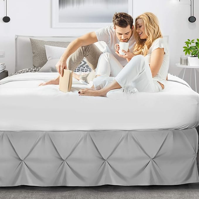 Nestl Light Grey Bed Skirt Full Size, Pinch Pleat Full Bed Skirt, 14" Inch Drop Full Bedskirt, Hotel Quality Light Grey Bed Skirts, Premium Microfiber Bedskirt for Full Bed, Light Grey Full Bed Skirt