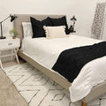 Bed Runner Set - 100% Pure Cotton 800 Thread Count - Luxury 1 Pinch Pleated Bed Runner and 2 Pillow Cover - 3 Piece Pinch Pleated Bed Runner Set Queen, Black