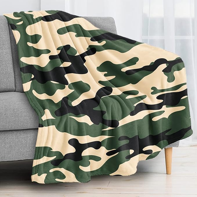 Green Camo Throw Blanket for Couch, Super Soft Fuzzy Throws Warm Comfortable Plush Fleece Blanket, Fashion Decorative Flannel Fleece Blanket for All Season(50 x 60 in, Green Camo)