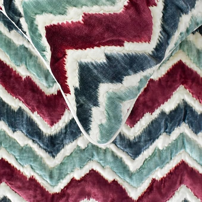 The HomeCentric King/Queen/Twin Red & Blue Luxury Queen 74"x18" Bed Runner with One Pillow Cover, Chevron & Quilted Bed Scarf on Suede Fabric - Chevron Symphony