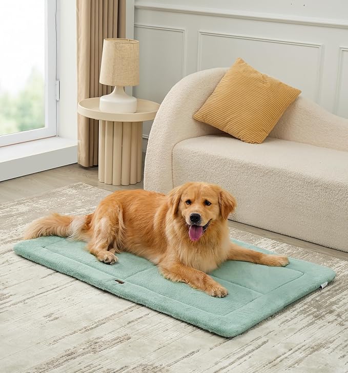 MADE 4 PETS Dog Crate Pad Bed for Large Dogs, Washable & Reversible, Anti-Slip Kennel Mat for Cozy Sleeping, Soft Fluffy Dog Bed for Indoor & Outdoor Use, 44"x32", Green