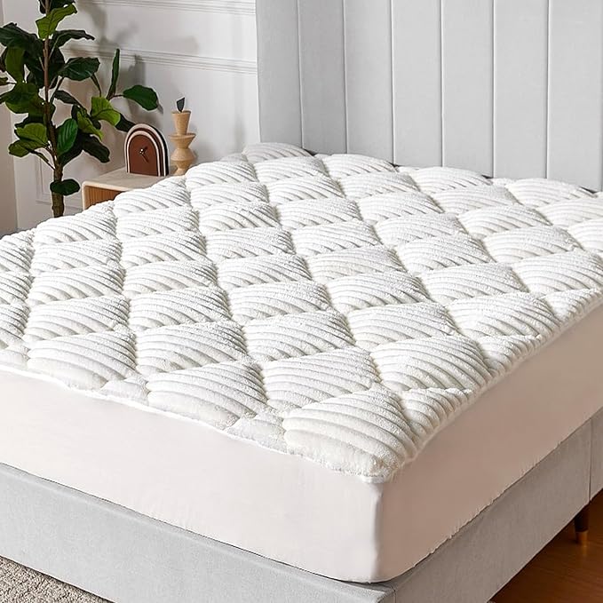 Novilla Twin XL Soft Mattress Topper, Fluffy Pillow Top Mattress Pad for Winter Warmth, Quilted Mattress Protector with Deep Pocket, Fits 8-21" Mattresses, Machine Washable