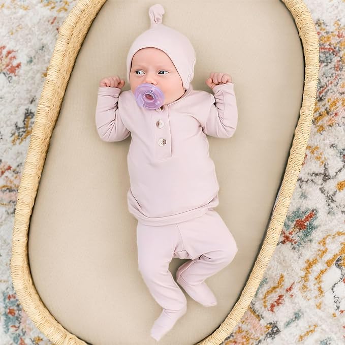 GRSSDER Stretchy Ultra Soft Fitted Bassinet Sheet 2 Pack, Universal Fit for Bassinets Baby Cradle Moses Basket Oval Rectangle Mattress Safe and Snug, Jersey Bassinet Sheets for Baby, Beige & Coffee