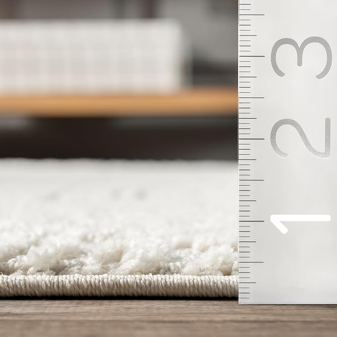 nuLOOM Kerry Cream, 6' Round, Geometric, Soft and Cozy, High Traffic, Stain Resistant, Easy Clean, Durable Area Rug for Bedroom, Living Room, Dining Space, Den, Foyer, Entryway