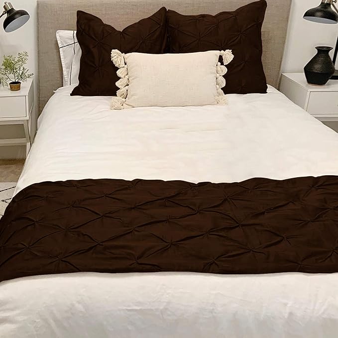 Bed Runner Set - 100% Pure Cotton 800 Thread Count - Luxury 1 Pinch Pleated Bed Runner and 2 Pillow Cover - 3 Piece Pinch Pleated Bed Runner Set King, Chocolate