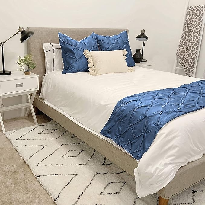Bed Runner Set - 100% Pure Cotton 800 Thread Count - Luxury 1 Pinch Pleated Bed Runner and 2 Pillow Cover - 3 Piece Pinch Pleated Bed Runner Set California King, Medium Blue