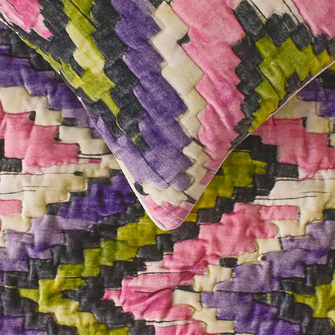 The HomeCentric King/Queen/Twin Pink & Purple Decorative Twin 53"x18" Bed Runner with Two Pillow Cover, Chevron, Quilted Bed Scarf on Velvet Fabric - Artful Chevron