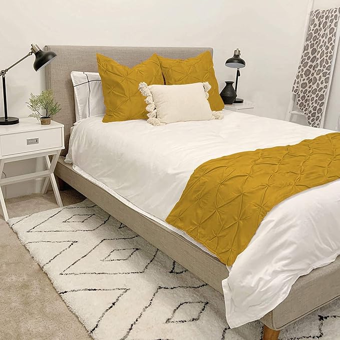 Bed Runner Set - 100% Pure Cotton 800 Thread Count - Luxury 1 Pinch Pleated Bed Runner and 2 Pillow Cover - 3 Piece Pinch Pleated Bed Runner Set Twin, Gold
