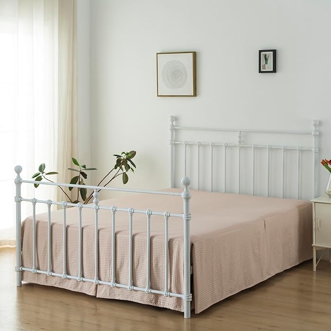 Queen Bed Skirt, Pleated Waffle Weave Bed Skirt with Split Corners, Tailored Dust Ruffle 16 Inch Drop Easy Fit, Machine Washable (Cream, Queen - 16" Drop)