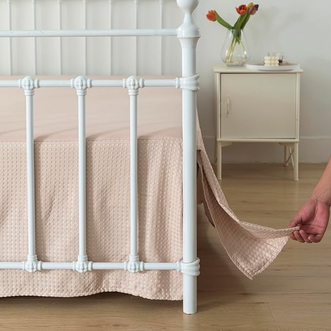 Queen Bed Skirt, Pleated Waffle Weave Bed Skirt with Split Corners, Tailored Dust Ruffle 14 Inch Drop Easy Fit, Machine Washable (Cream, Queen - 14" Drop)