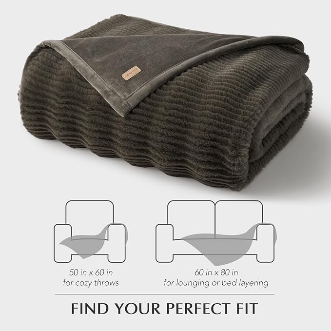 EVERGRACEHOME Ultra Soft Faux Fur Throw Blanket for Couch, Luxury Sculpted Texture Faux Rabbit Fur Blanket for Bed, Fluffy Thick Plush Warm Fuzzy Throw, 920GSM (Dark Taupe, 50''x60'')