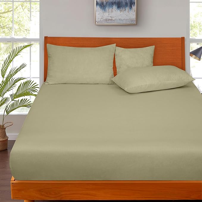 ROYALE LINENS 300 Thread Count 100% Long Staple Combed Cotton Fitted Sheet California King - Super Soft Deep Pocket Bottom Sheet - Fitted Sheets Only - Elastic Sheets (Cal King, Sage Green)
