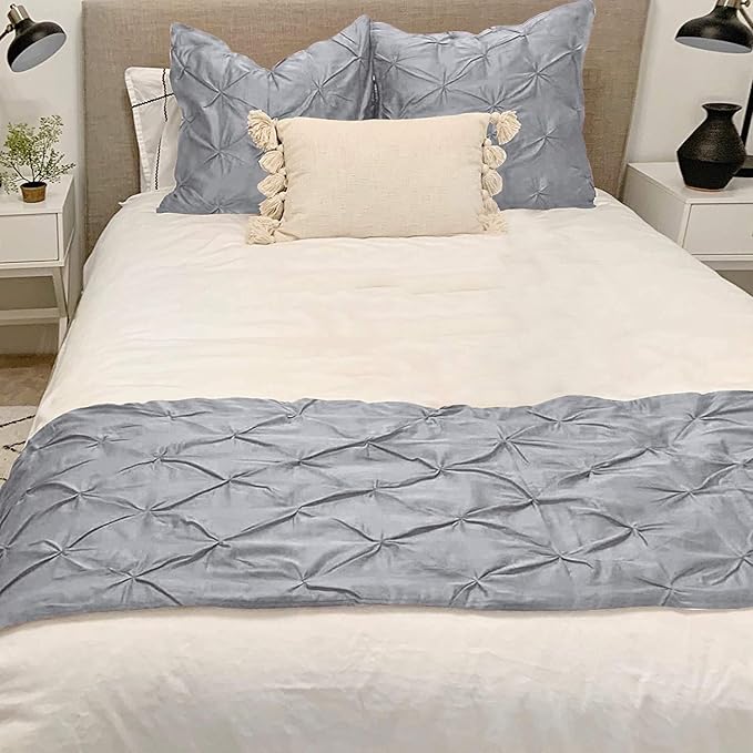 Bed Runner Set - 100% Pure Cotton 800 Thread Count - Luxury 1 Pinch Pleated Bed Runner and 2 Pillow Cover - 3 Piece Pinch Pleated Bed Runner Set Twin, Light Grey
