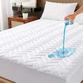 Full Size Waterproof Mattress Protector Quilted, Breathable Ultra-Soft Filling Mattress Pad, Fitted Deep Pocket Mattress Cover Fits 6''-19'' Mattress White