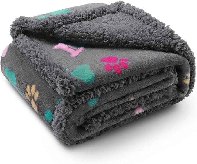 Luciphia Waterproof Pet Blankets for Couch Sofa Bed Cover Cat Liquid Pee Proof Washable Soft Fluffy Large Dog Blanket Reversible Furniture Protection Puppy Grey Bone Thicken Small（40" x 28"）