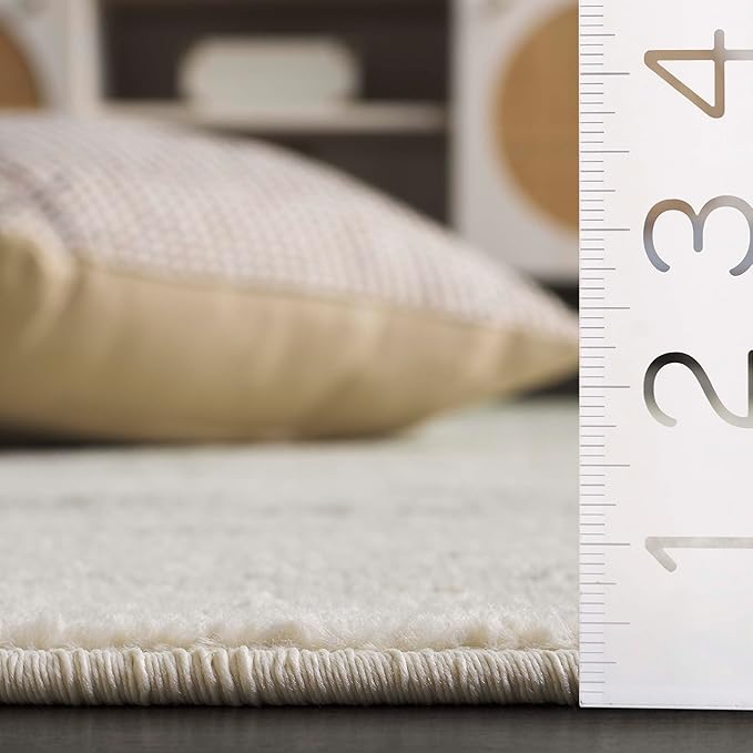 Safavieh Adirondack Collection Runner Rug - 2'6" x 10', Sage & Ivory, Modern Ombre Design, Non Shedding & Easy to Clean, Ideal for Hallway, Foyer, Kitchen, Entryway, Bedroom (ADR113X)