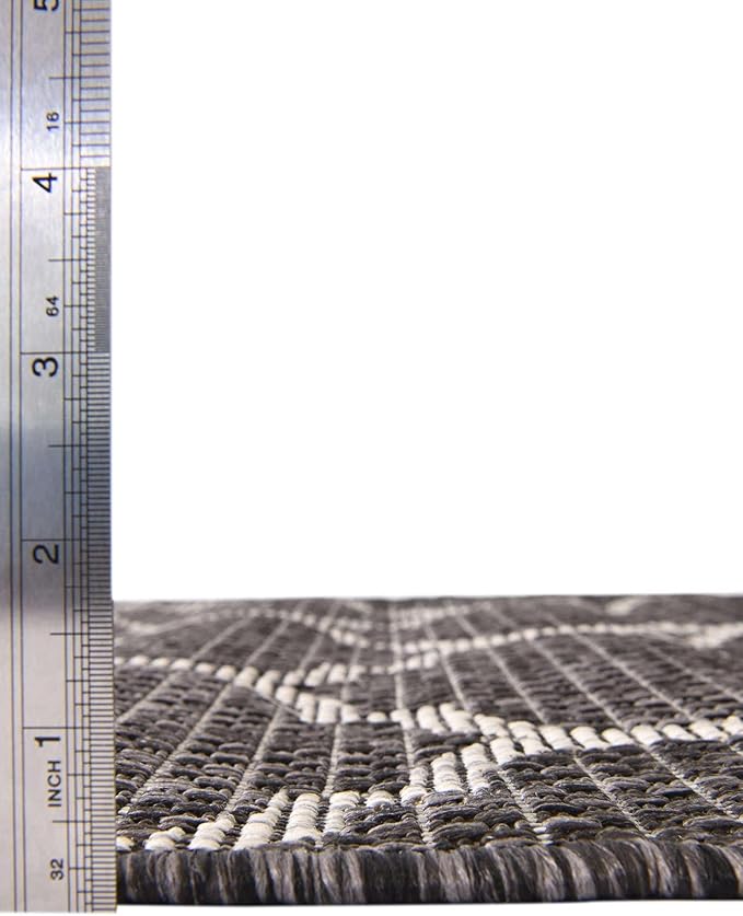 Unique Loom Outdoor Trellis Collection Area Rug - Trellis (Square 10' 8" x 10' 8", Black/ Ivory)