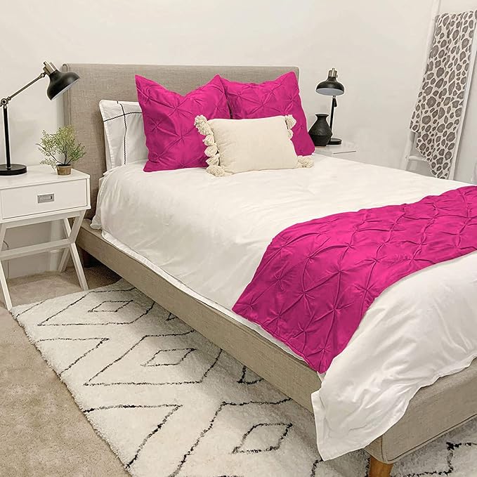 Bed Runner Set - 100% Pure Cotton 800 Thread Count - Luxury 1 Pinch Pleated Bed Runner and 2 Pillow Cover - 3 Piece Pinch Pleated Bed Runner Set Twin, Hot Pink
