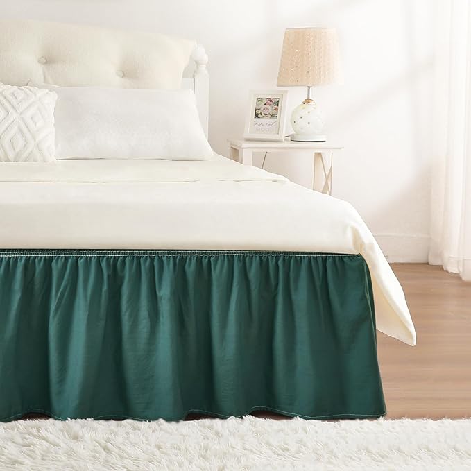 RIMELA Emerald Green Bed Skirt Queen Size 15 Inch Drop, Wrap Around Elastic Bedskirt, Dust Ruffle for Adjustable Bed Base Machine Washable Easy to Install Bed Skirts,Christmas Bedroom Decor