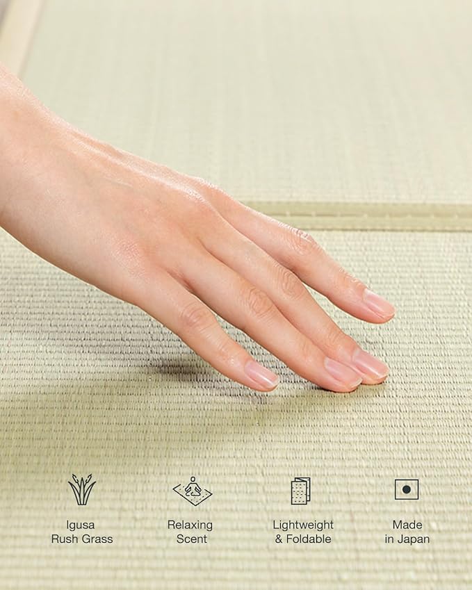 FULI Japanese Tatami Mattress, Tatami Rug, Igusa Mat (Japanese Rush Grass) Folds in Three, Made in Japan (Natural, Twin)