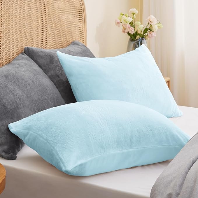BEDELITE Flannel King Size Pillow Cases Set of 2, Super Soft Fleece Pillowcases with Zipper for Bedroom, Sofa, Couch,Luxury Cozy Fuzzy Velvet Pillow Shams for All Seasons(20x36 Inches,Blue)