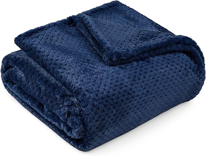 PAVILIA Navy Blue Throw Blanket for Couch, Twin Bed, Soft Fleece Throws for Sofa Chair, Fuzzy Waffle Textured Blanket, Cozy Warm Lightweight All Season Blanket Throw, 60x80