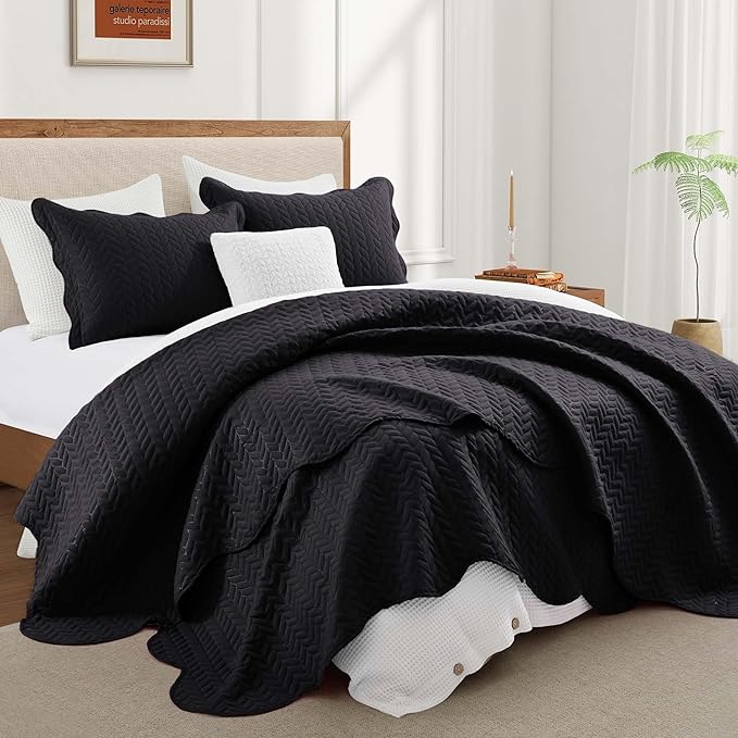 IR Imperial Rooms 8 Pack Quilt King Size Bedding (106" x 96") - Bulk Wholesale for Hotels, Guest Bedroom & Airbnbs - Lightweight Microfiber Reversible Embossed Quilts Bedspread (Black)