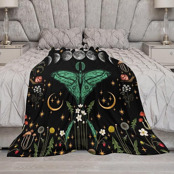 Moon Phase Moth Blanket, Vintage Botanical Mushroom Wildflower Gothic Night Moonlit Mysterious Witchy Throws Blanket for Sofa Bed Couch Chair, 50"x60"