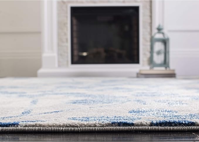 SAFAVIEH Evoke Collection 3' x 5' Grey/Light Blue EVK236J Floral Non-Shedding Living Room Bedroom Accent Rug