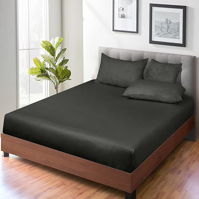 ROYALE LINENS 300 Thread Count 100% Long Staple Combed Cotton Fitted Sheet Full - Super Soft Deep Pocket Bottom Sheet - Fitted Sheets Only - Elastic Sheets (Full, Black)