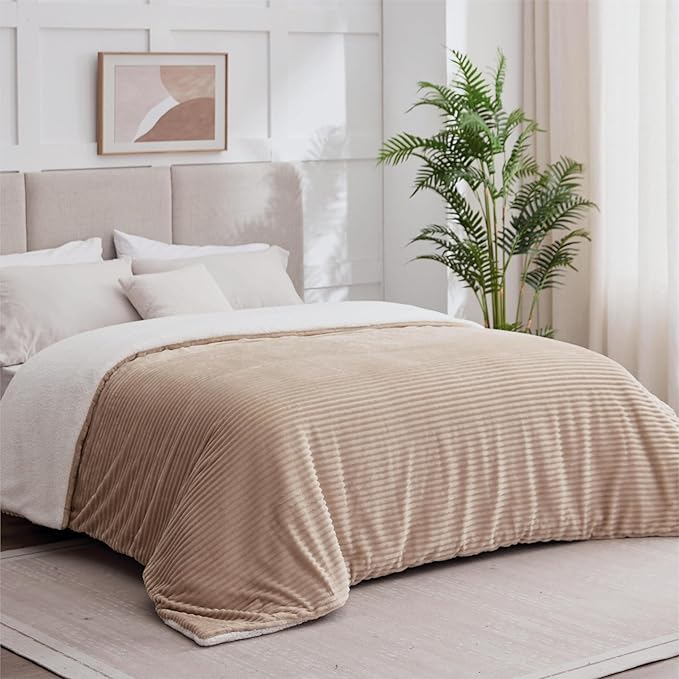 Sherpa Blankets Queen Size - Fleece Queen Blanket for Bed, Soft and Warm Throw Blanket for Winter, 90" x 90", Khaki