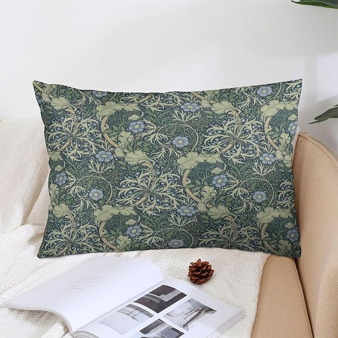 Vintage Victorian Classic Floral William Morris Throw Pillow Covers 12x20 Inch Aesthetic Pillow Velvet Decorative Pillowcase Home Decor Living Room Cushion Case for Bed Sofa Couch