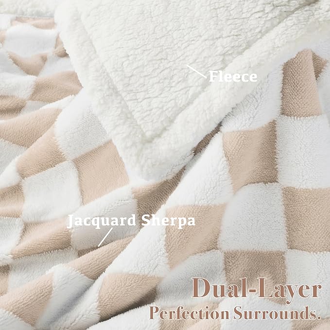 Checkered Dog Blanket, Beige Khaki Jacquard Sherpa Blankets for Small Dog and Cats, Cute Aesthetic Style Fluffy Fleece Pets Blanket for Couch Protection Washable, 40"x50"