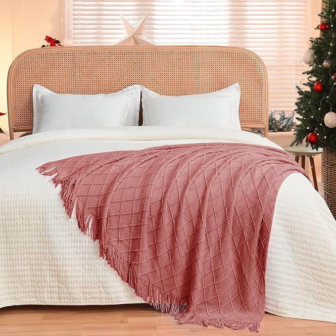 inhand ChristmasThrow Blankets for Couch, Gifts for Women Cozy Home Decor Knit Blanket, Coral Pink Lightweight Decorative Blankets and Throws, Farmhouse Warm Woven Blanket for Men and Women, 60"x80"