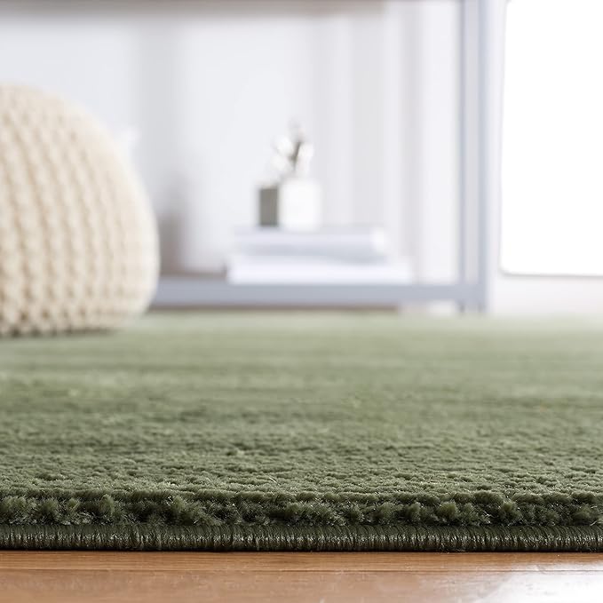 SAFAVIEH Revive Collection Area Rug - 5'3" Square, Green, Solid Design, Ideal for The Living Room, Bedroom, Dining Room (REV102Y-5SQ)