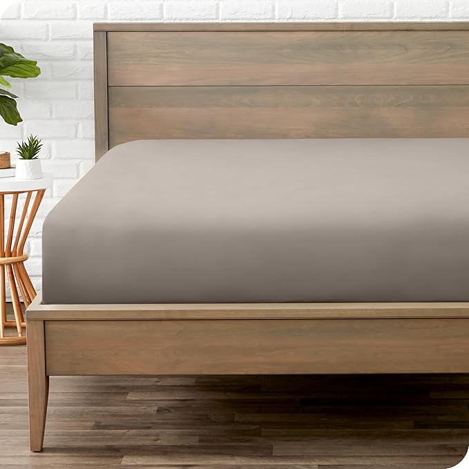 Fitted Bottom Sheet Twin Size - Premium 1800 Microfiber - Ultra-Soft Hotel Luxury - Deep Pocket - Durable and Long Lasting - Fitted Sheet (Twin, Khaki)