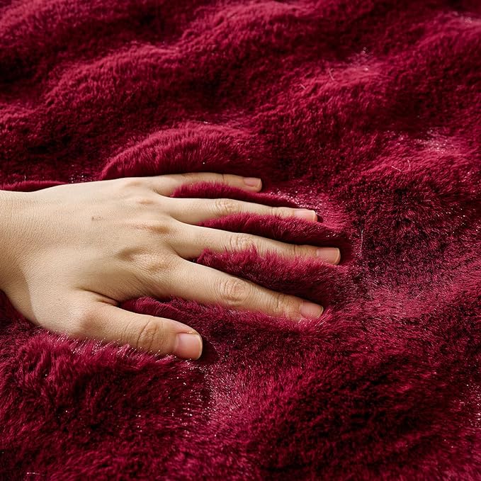 Christmas Faux Fur Decorative Throw Pillow Cover Plush Thick Bubble Pillow Covers Luxury Soft Cozy Accent Pillowcase for Spring Sofa Living Room Couch Bed (Wine Red,12"x20")