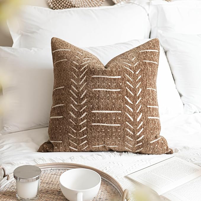 BlissBlush Fall Brown Decorative Throw Pillow Covers 22X22, Set of 2, Boho Farmhouse Cushion Cover, Cozy Soft Accent Pillowcase for Couch Sofa Bed Living Room Home Décor
