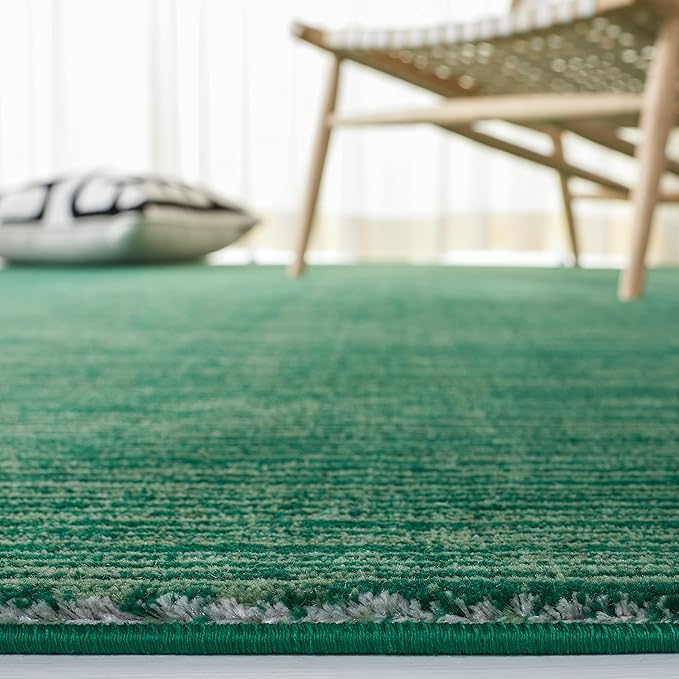SAFAVIEH Vision Collection Accent Rug - 2' x 3', Dark Green, Modern Ombre Design, Non-Shedding & Easy to Clean, Ideal for Entryway, Foyer, Bedroom (VSN606Y)